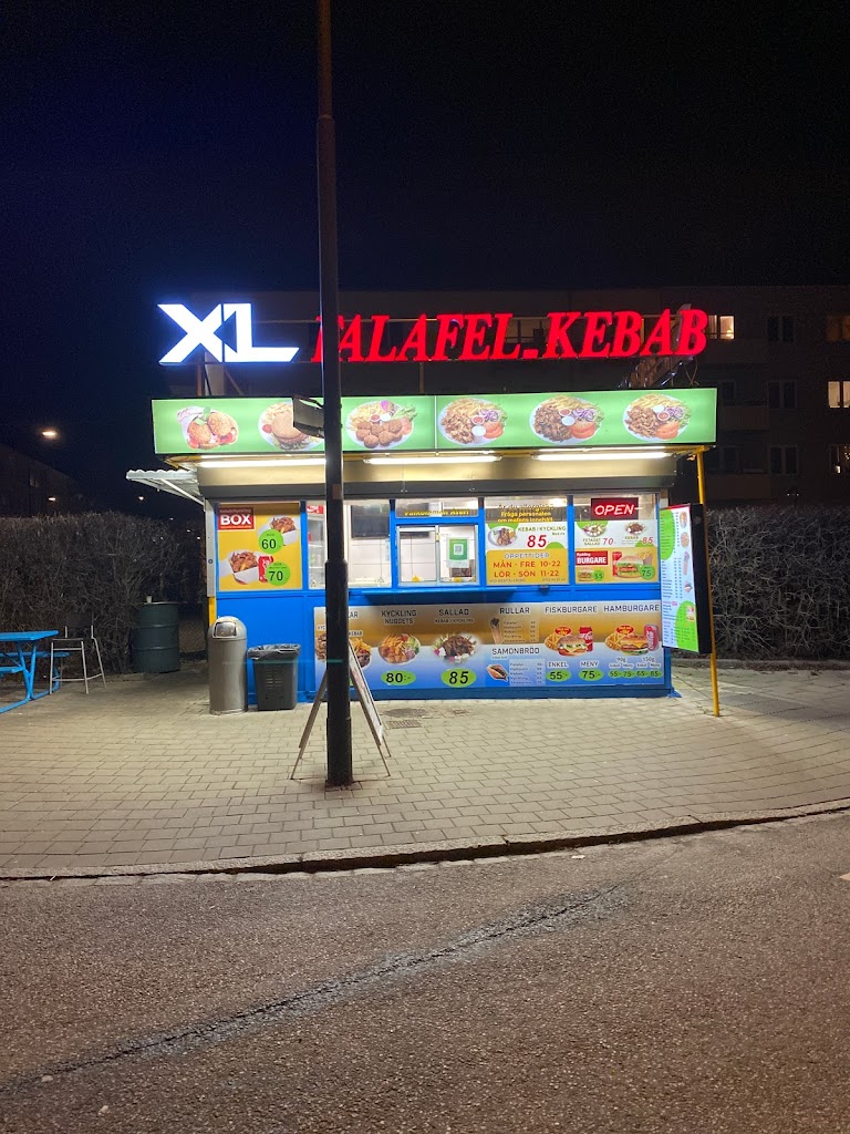 chaplin-kebabfalafel-4.jpeg