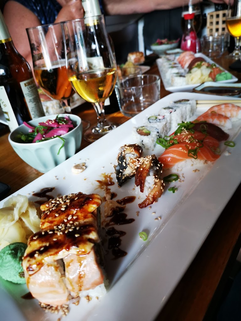 chill-out-sushi-2.jpeg