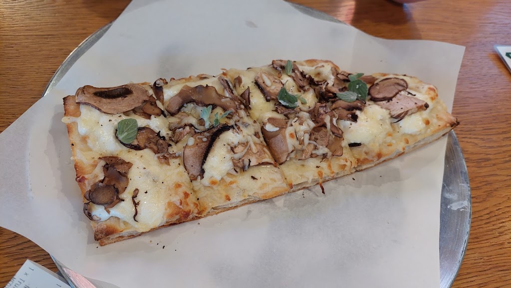 crust-pizza-lab-malmo-12.jpeg