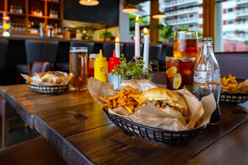 dockside-burgers-bar-malmo-0.jpeg