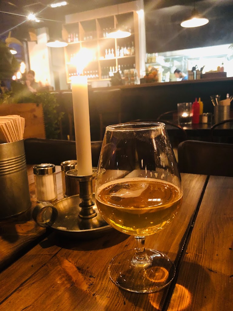 dockside-burgers-bar-malmo-10.jpeg