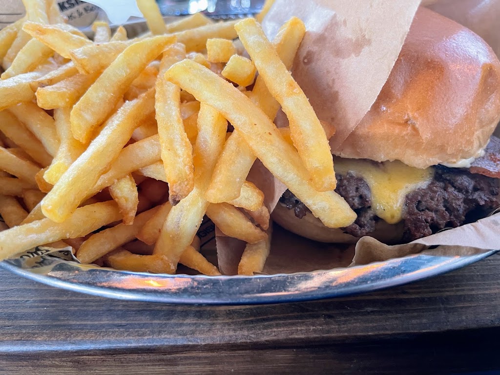 dockside-burgers-bar-malmo-2.jpeg