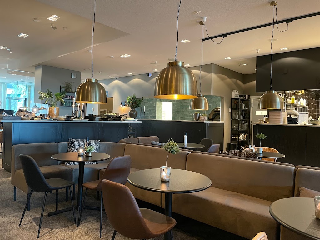 eatery-vastra-hamnen-1.jpeg