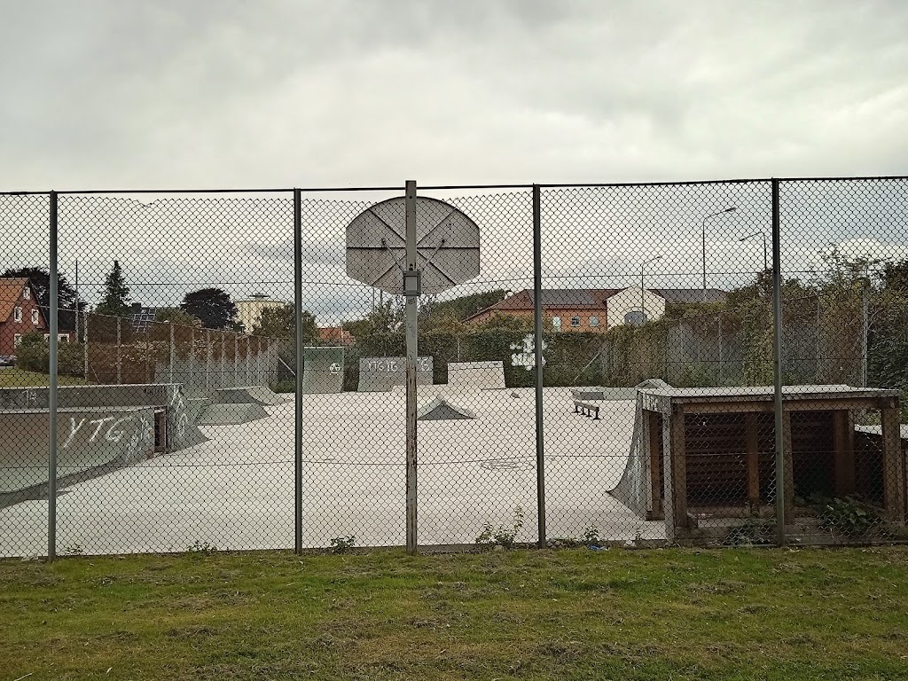 hindby-skatepark-2.jpeg