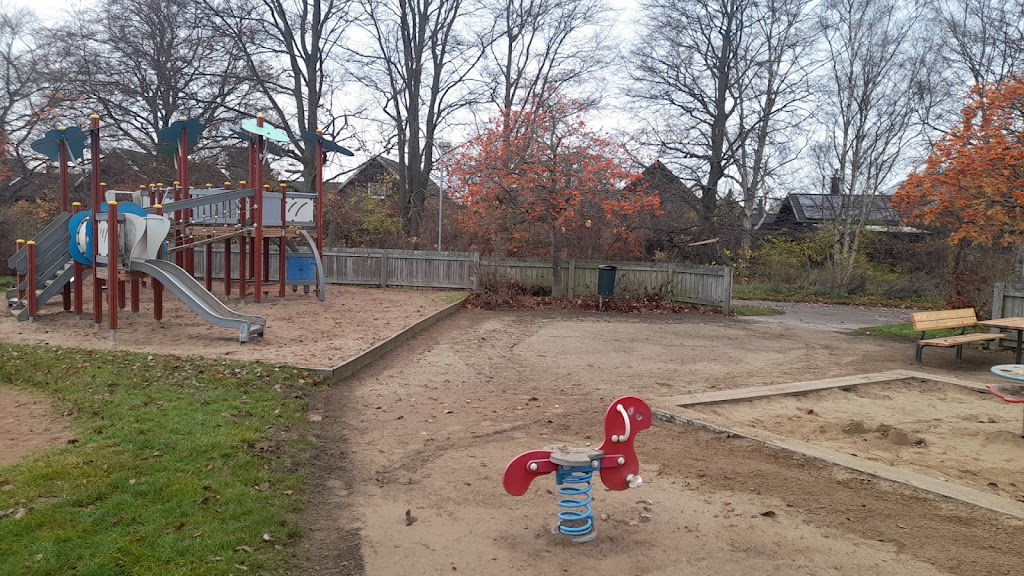 husiegard-playground-2.jpeg