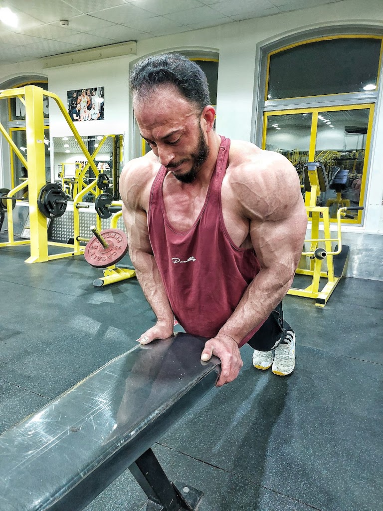 leader-fitness-gym-18.jpeg