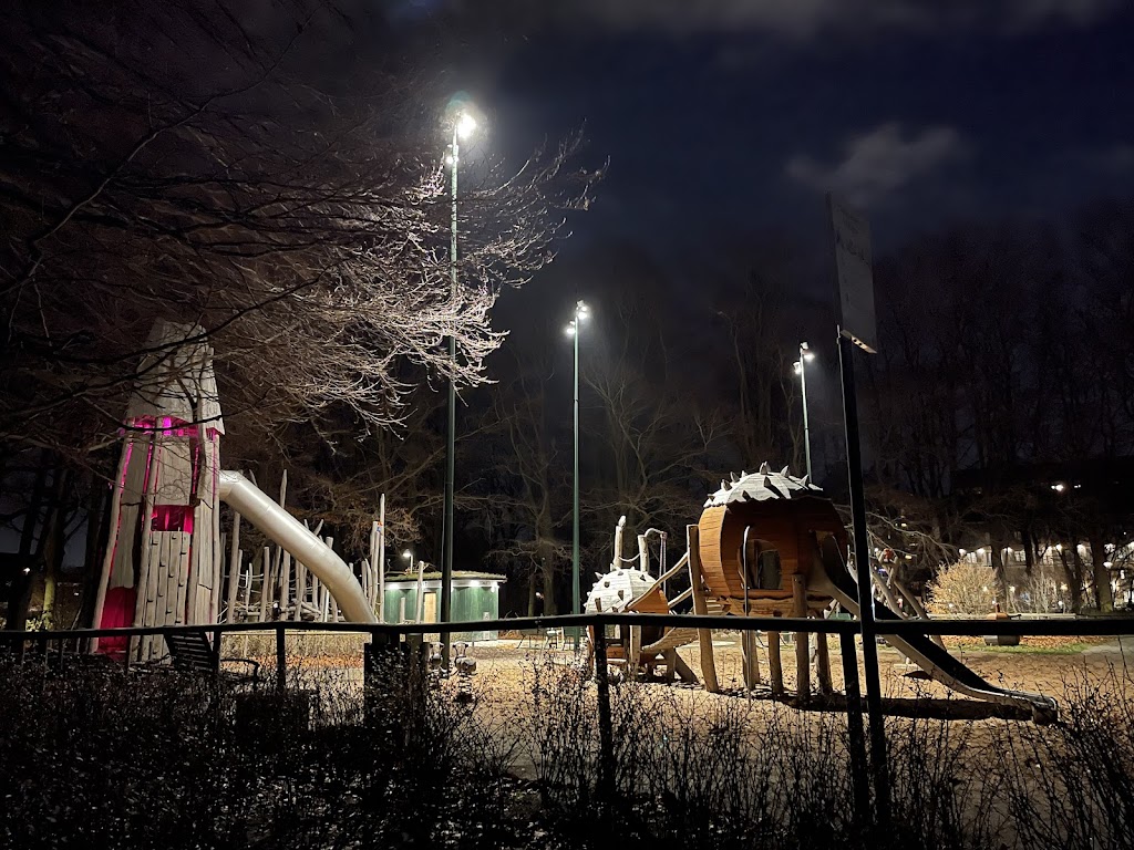 lekplats-segeparken-2.jpeg