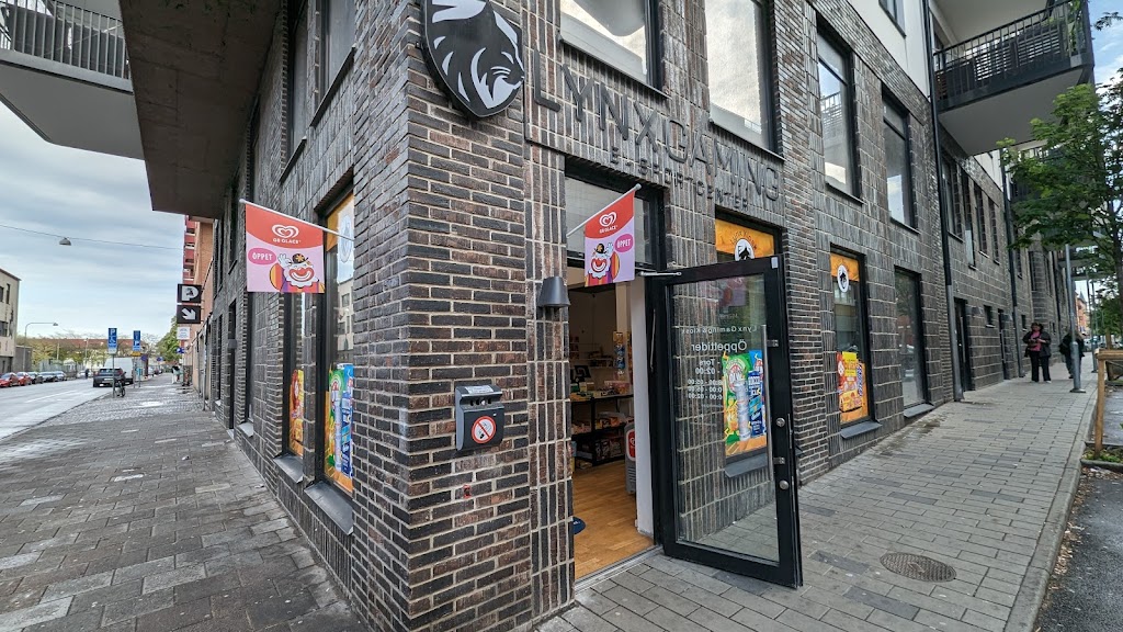 lynx-kiosk-livsmedel-snacks-2.jpeg