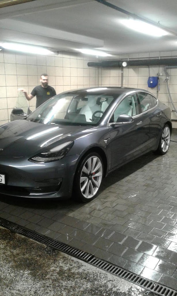 malmo-car-wash-3.jpeg