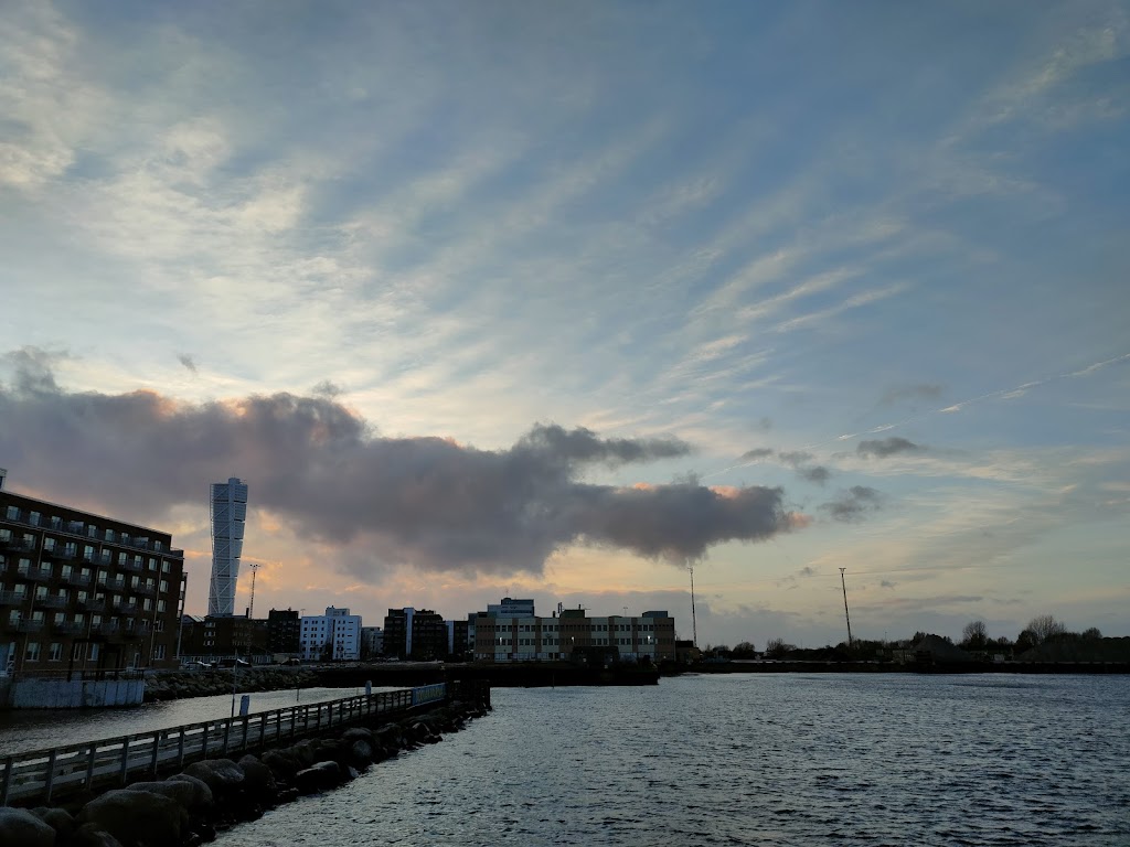 malmo-harbour-lookout-12.jpeg