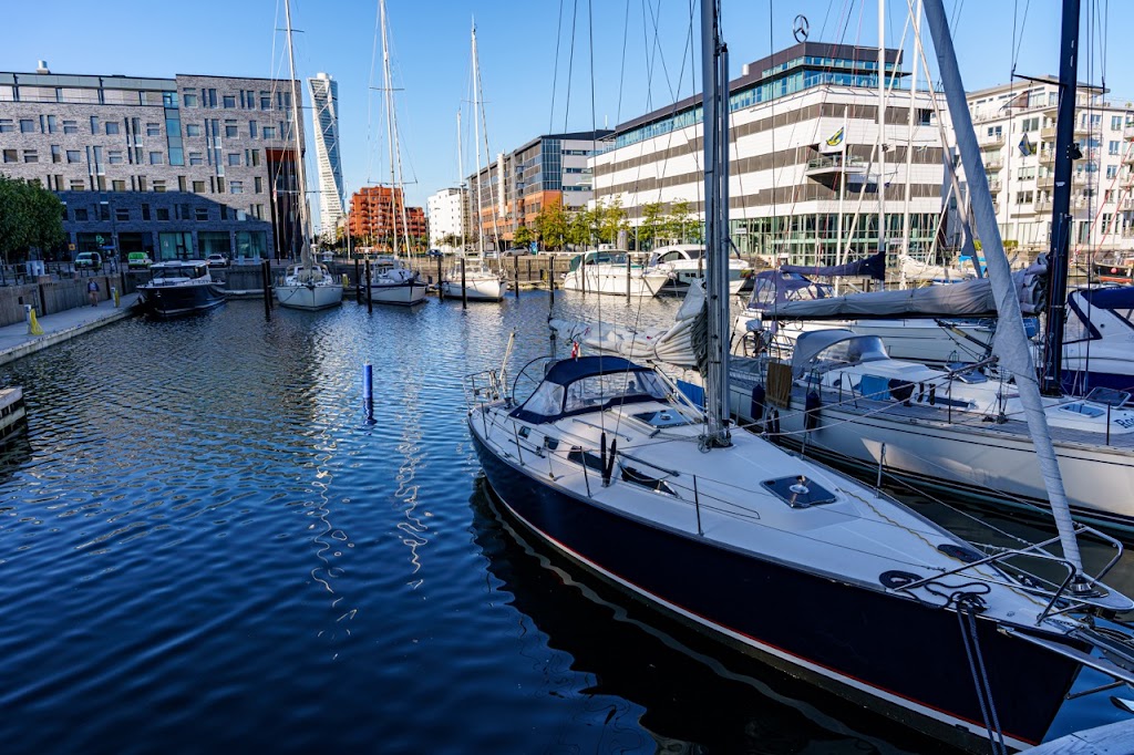 malmo-harbour-lookout-5.jpeg