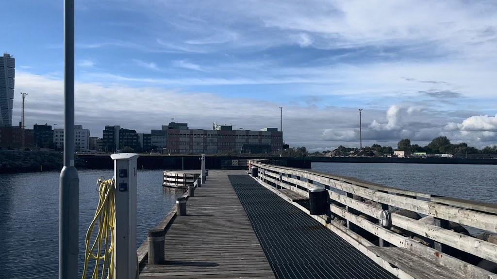 malmo-harbour-lookout-8.jpeg