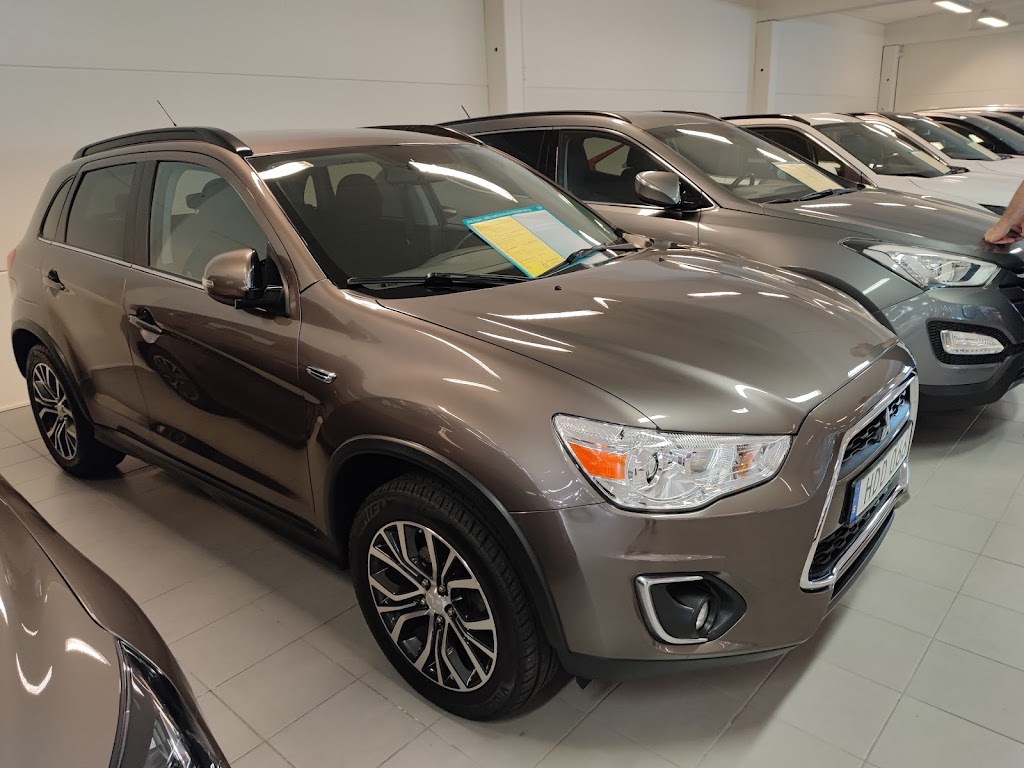 mitsubishi-center-7.jpeg