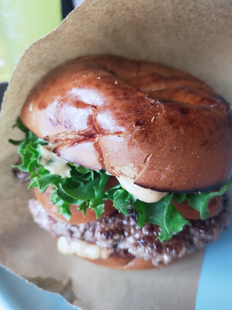 munchies-burgers-16.jpeg