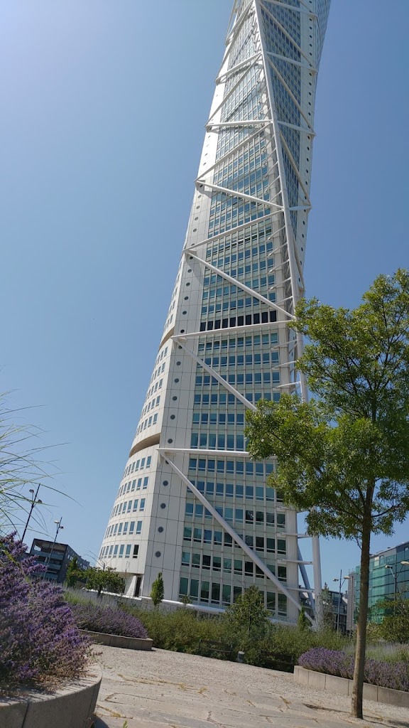 parkering-turning-torso-apcoa-4.jpeg