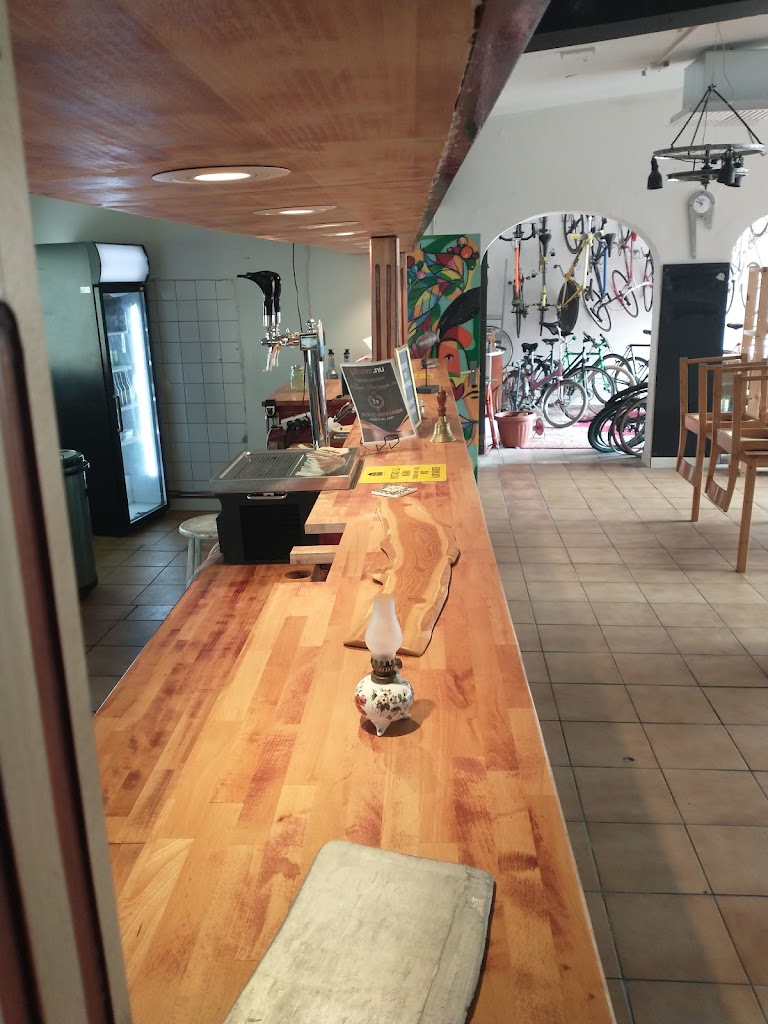 pedallers-kitchen-16.jpeg