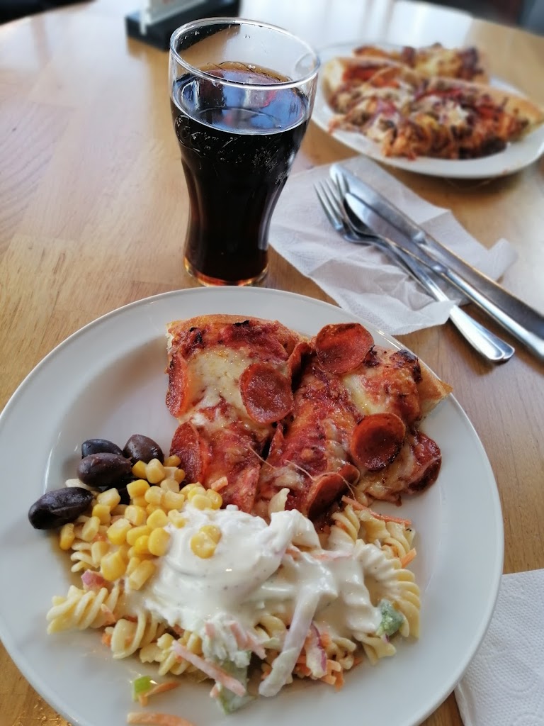 pizza-hut-malmo-12.jpeg