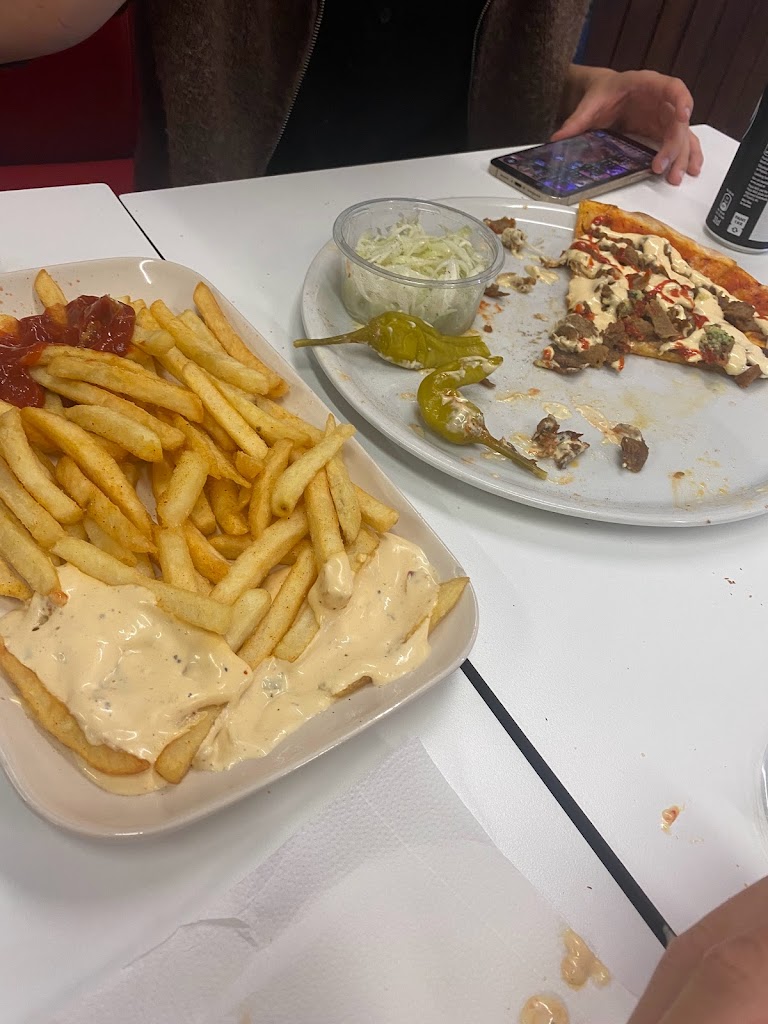 pizzeria-caesar-9.jpeg