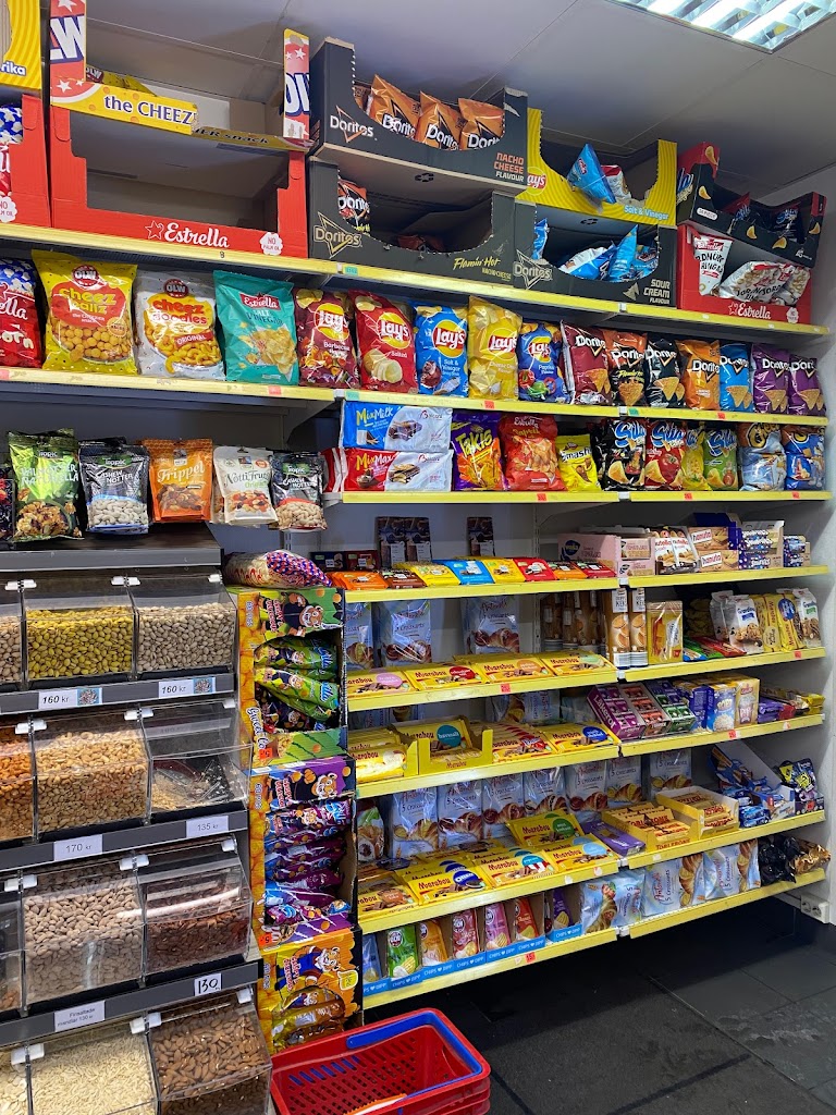 radwan-livs-market-3.jpeg