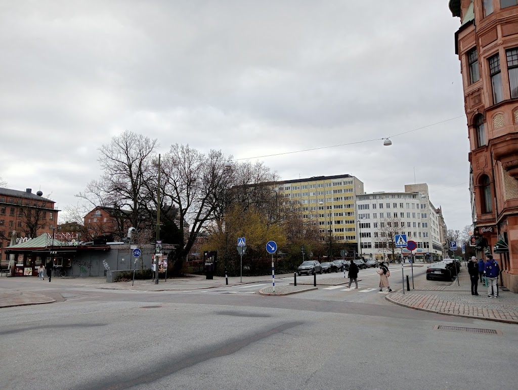 raoul-wallenbergs-park-13.jpeg