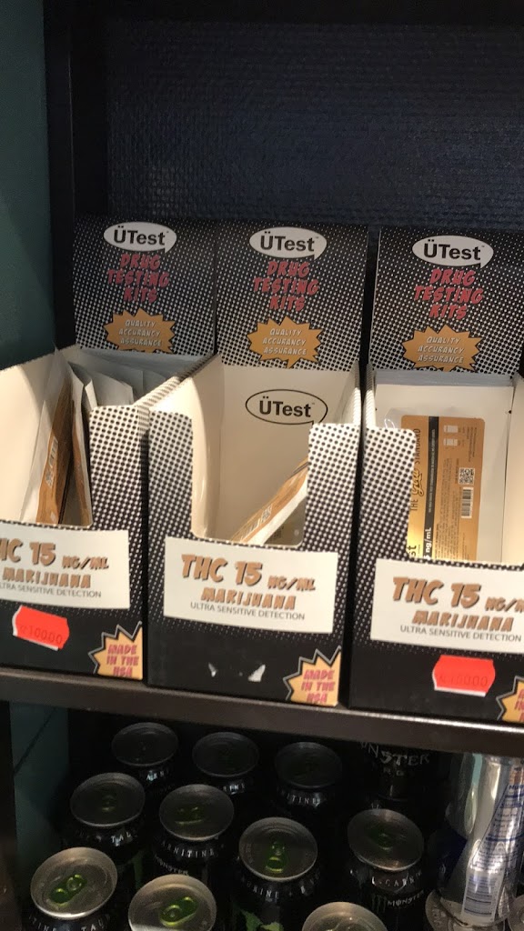 rdl-smoke-shop-4.jpeg