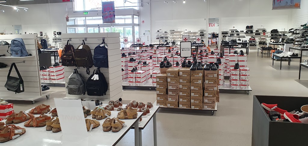 shoes-bags-0.jpeg