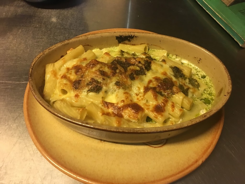 slottsstadens-restaurang-bar-pizzeria-11.jpeg