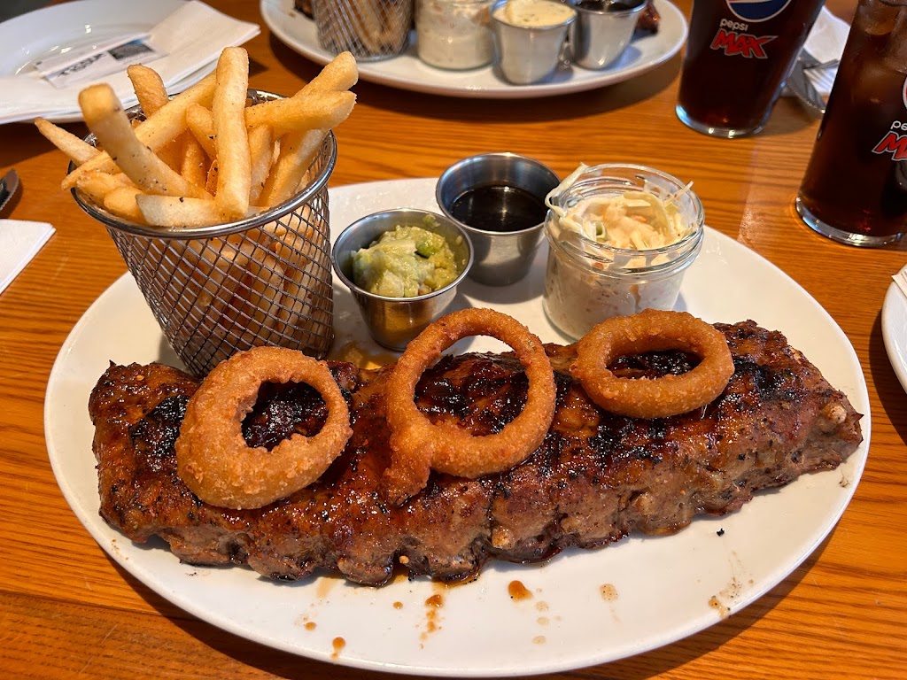 t-g-i-fridays-5.jpeg