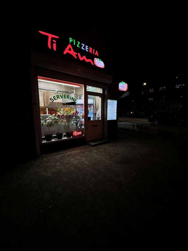 ti-amo-pizzeria-9.jpeg