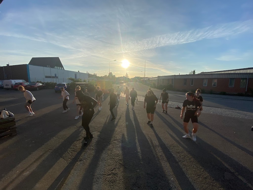 urban-dance-warehouse-2.jpeg