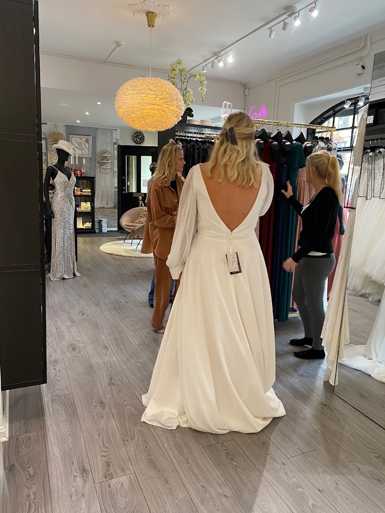 wedding-store-17.jpeg