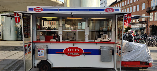 Helles Pølser