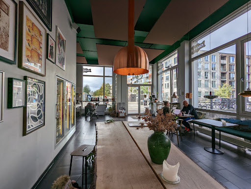 Riccos Coffee Shop