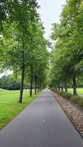 Travbaneparken