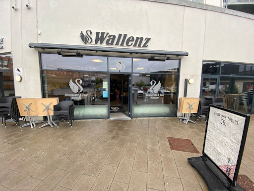 Wallenz Restaurant &amp; Café