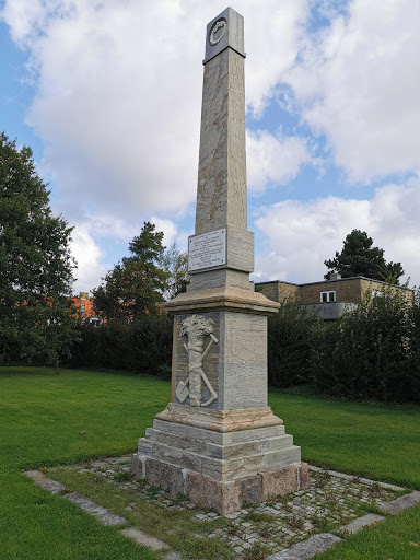 Bernstorffstøtten