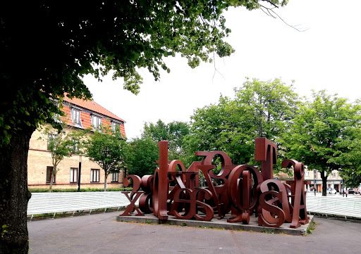 Dan Turells Plads (Vangedevej)