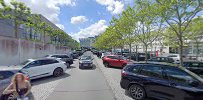 Klampenborgvej 215F, Parking