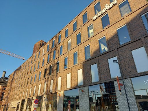 Accenture