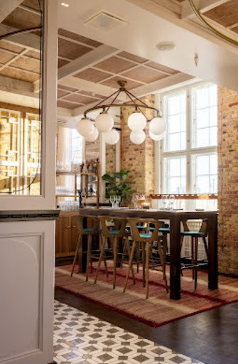 Brasserie Kontrast