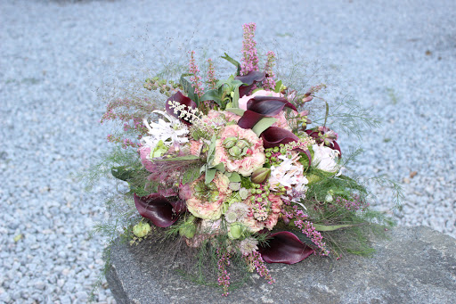 Carsten miklas Nissen flower design