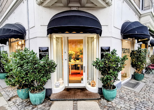 Privé
