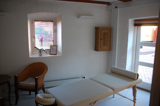 Augmentum, Center for wellness and personal development