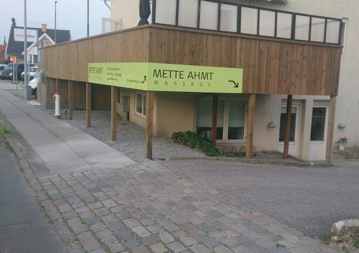METTE Ahmt MASSAGE