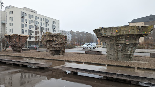 Outdoor bouldering