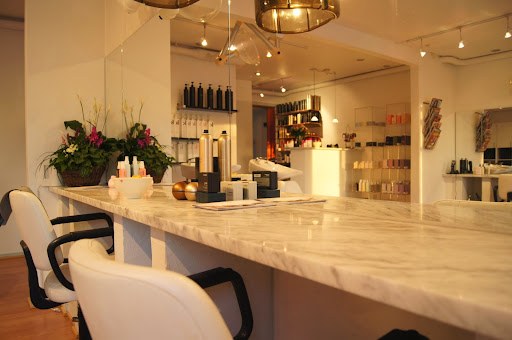 Salon Ambrosia