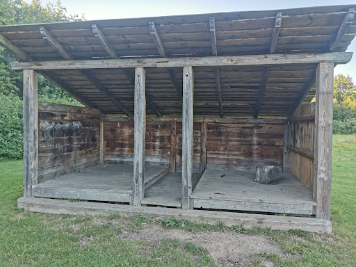 Shelterne, Ejby