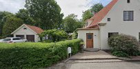 Tennisbanan i Kaptenens trädgård
