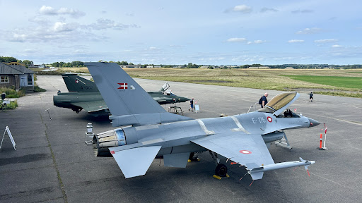 Værløse Flyhistoriske Hangar