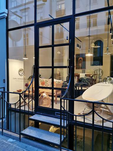 Carl Hansen &amp; Søn Flagship Store